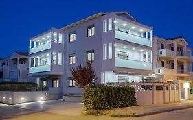 Carabella Residence